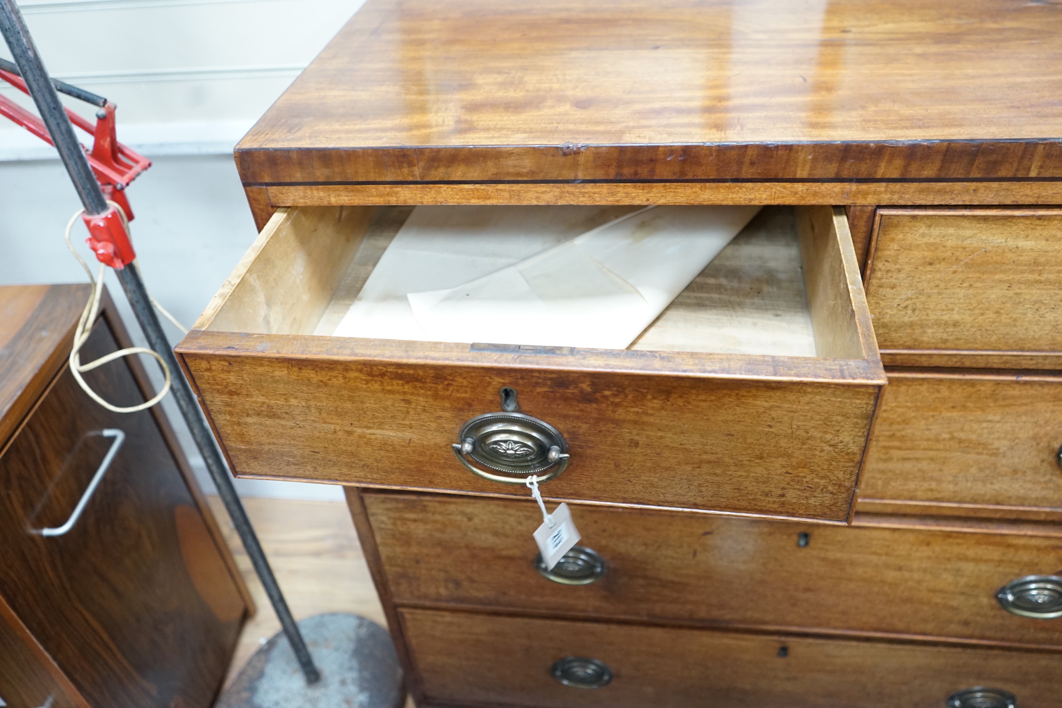 A George IV mahogany chest of drawers, width 99cm, depth 46cm, height 104cm *Please note the sale commences at 9am.